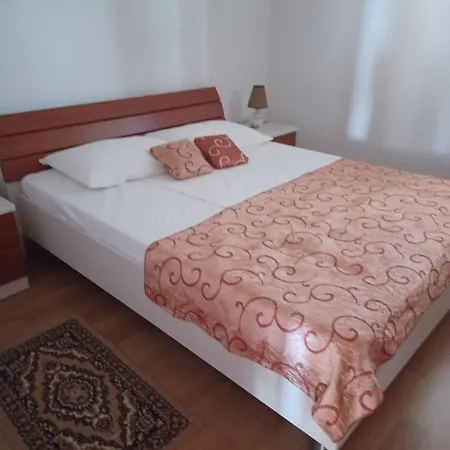 شقة With Parking Space Supetar, Brac - 24499 *
